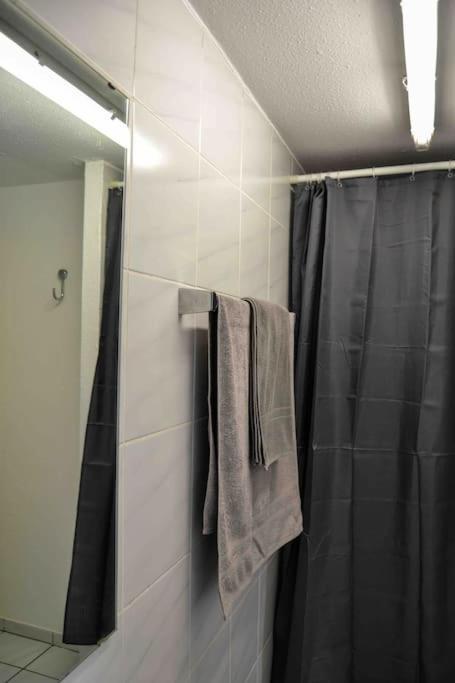 Schoene Dachgeschosswohnung Nahe Koeln מראה חיצוני תמונה