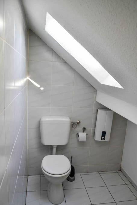 Schoene Dachgeschosswohnung Nahe Koeln מראה חיצוני תמונה