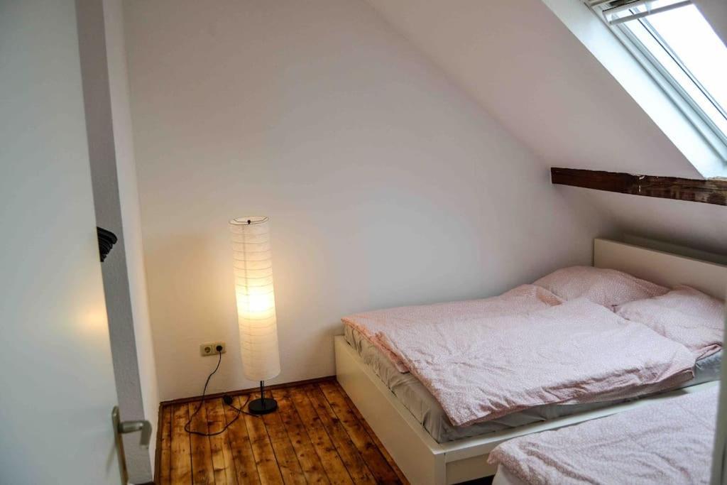 Schoene Dachgeschosswohnung Nahe Koeln מראה חיצוני תמונה