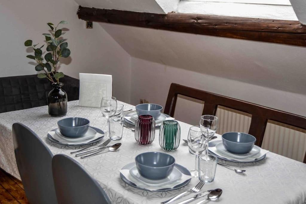 Schoene Dachgeschosswohnung Nahe Koeln מראה חיצוני תמונה